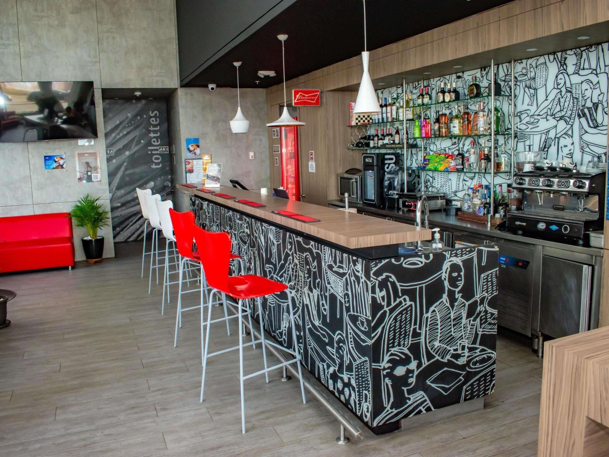 Ibis Marbella Hotel Cartagena